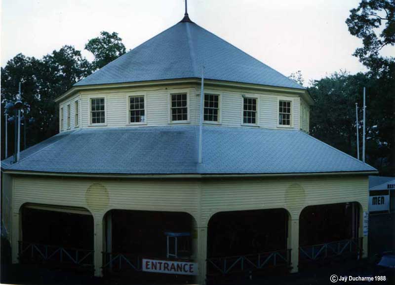 Merry-Go-Round building, 1988