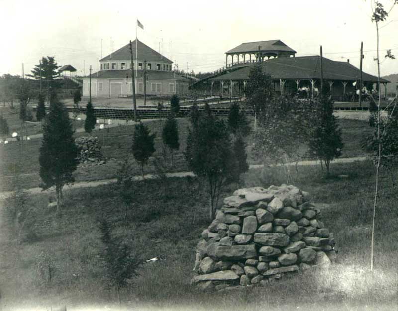 Midway, 1897